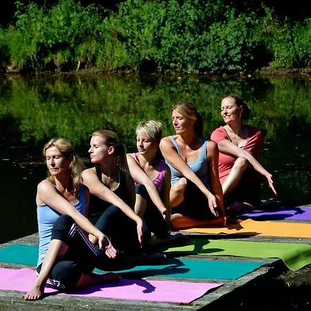 Semesterbostad Gaestehaus Am Aa Tal